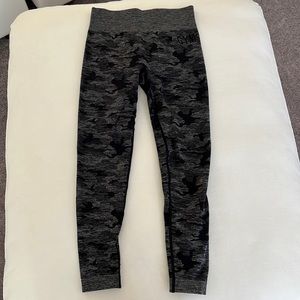 Gymshark Camo Seamless Leggings